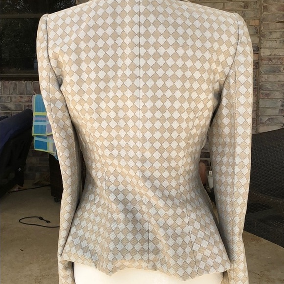 Armani Blazer sz40 - Picture 5 of 6